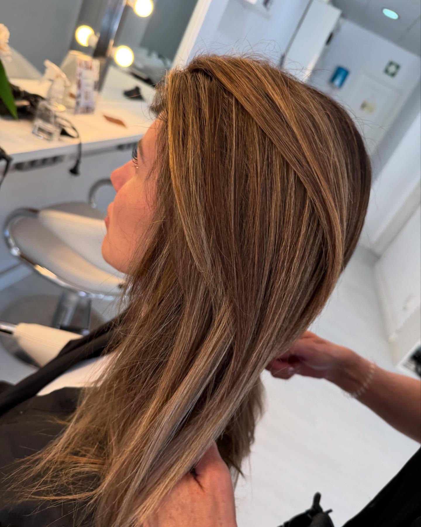 Colorimetría rubia natural